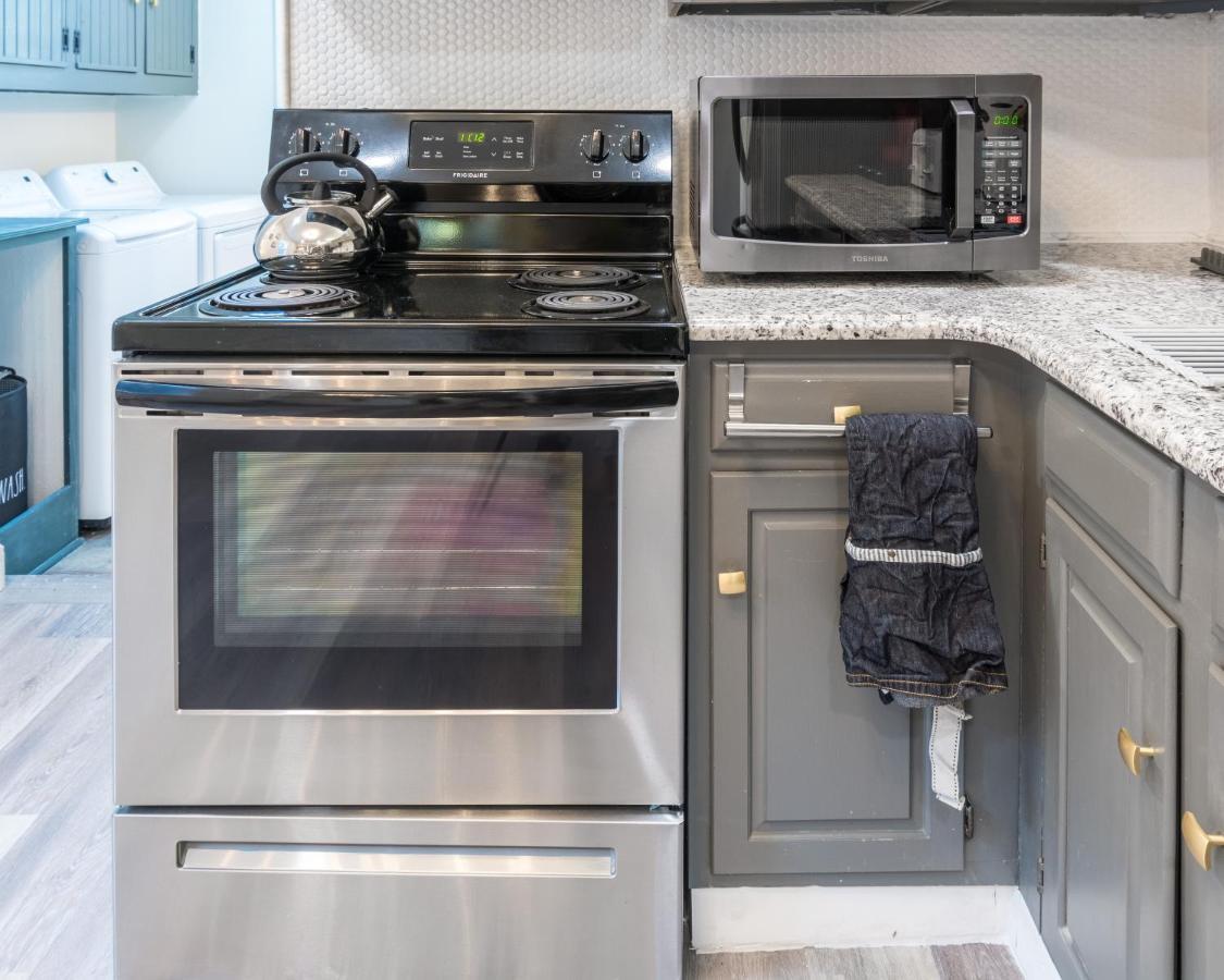 Luxurious Retreat, Parking, Restaurants, Near New Hope, 1Mile Delaware River Ламбъртвил Екстериор снимка