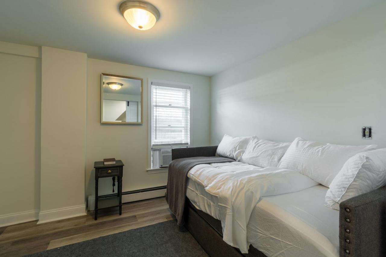 Luxurious Retreat, Parking, Restaurants, Near New Hope, 1Mile Delaware River Ламбъртвил Екстериор снимка
