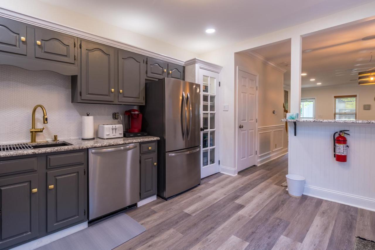 Luxurious Retreat, Parking, Restaurants, Near New Hope, 1Mile Delaware River Ламбъртвил Екстериор снимка
